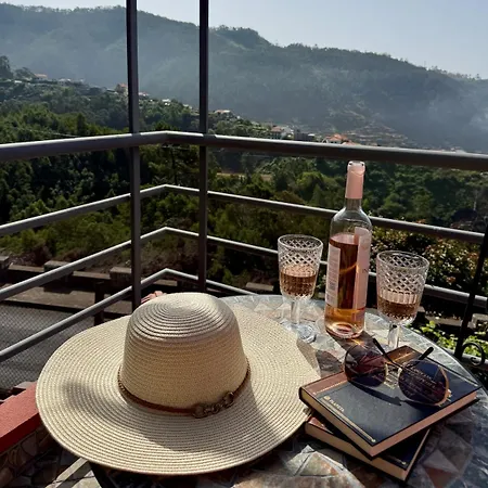 Avo Domingas Mountain Retreat - Unit B *