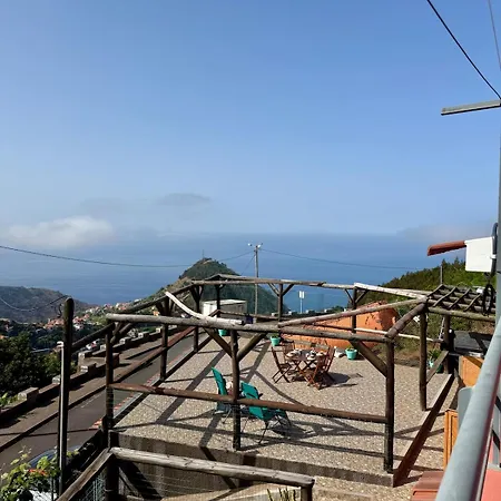 Avo Domingas Mountain Retreat - Unit B *