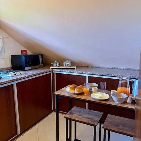 Avo Domingas Mountain Retreat - Unit B Apartamento *